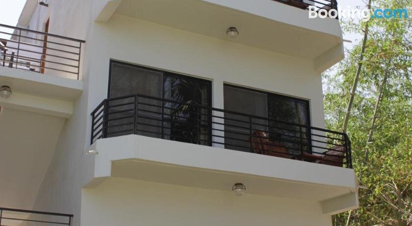 The Relax Luxury Seaview Apartments