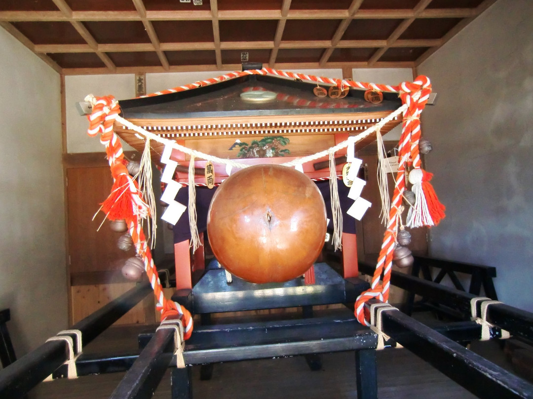 Dontsuku Shrine景点图片