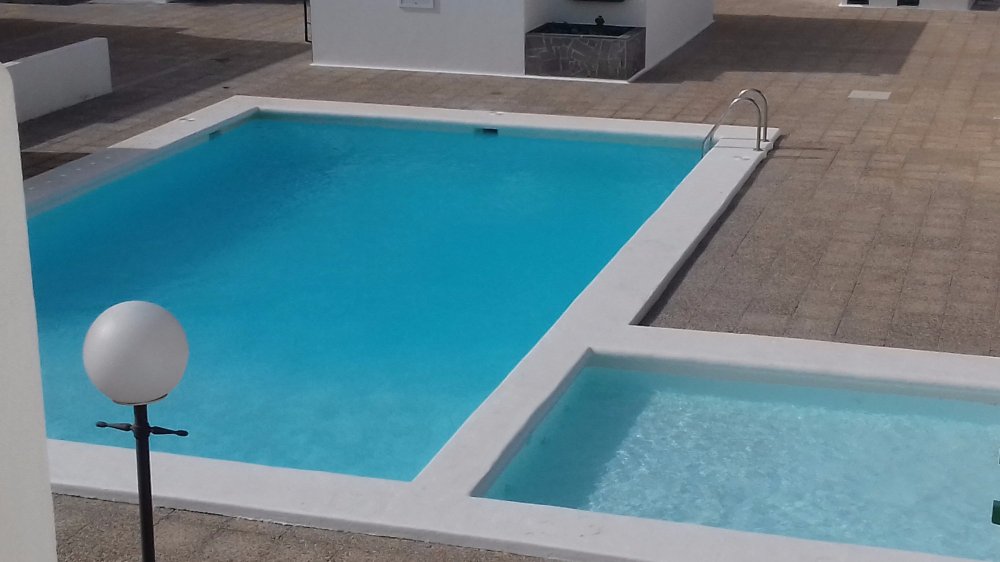 Mimosas Apartments-泳池