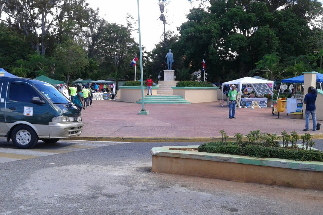 Parque Central Duarte-拉罗马纳必去景点