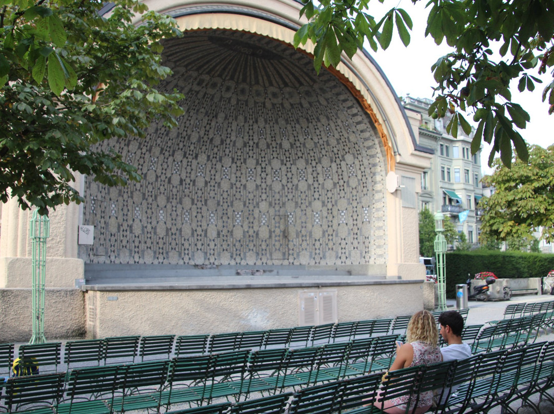 Lucerne music pavillon and Kurplatz-卢塞恩必去景点