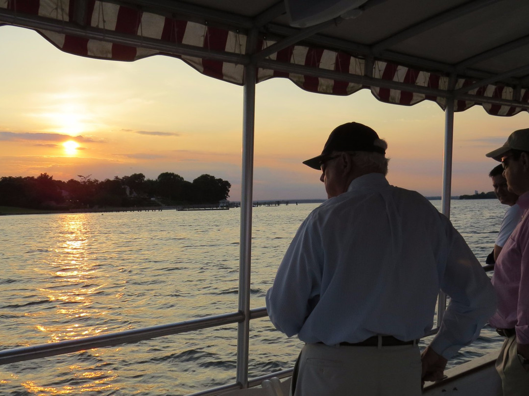 Port Washington Water Taxi-Port Washington必去景点