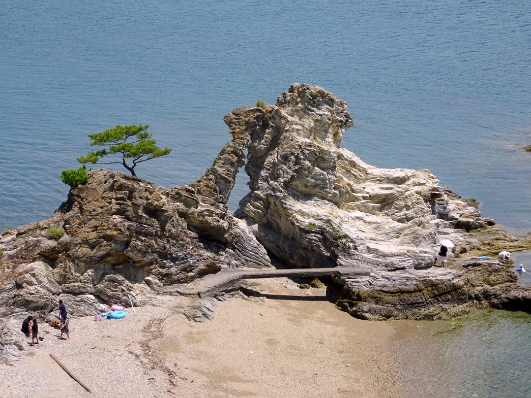 Horaiiwa Rock-和歌山市必去景点