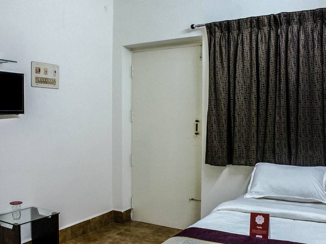 OYO 4189 Rose Flower Service Apartment主图