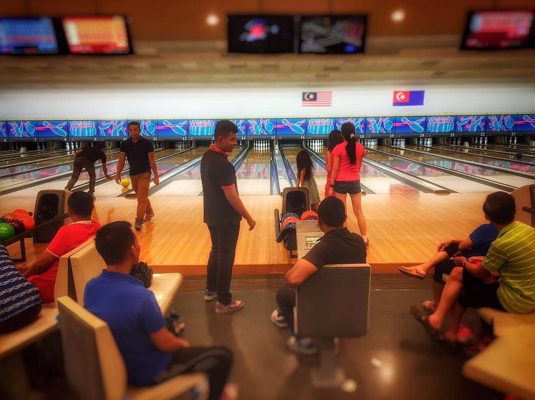 Ampang Superbowl Kluang Mall-居銮必去景点