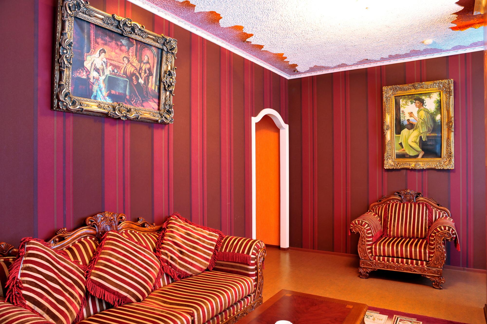 Interia Hotel-官方
