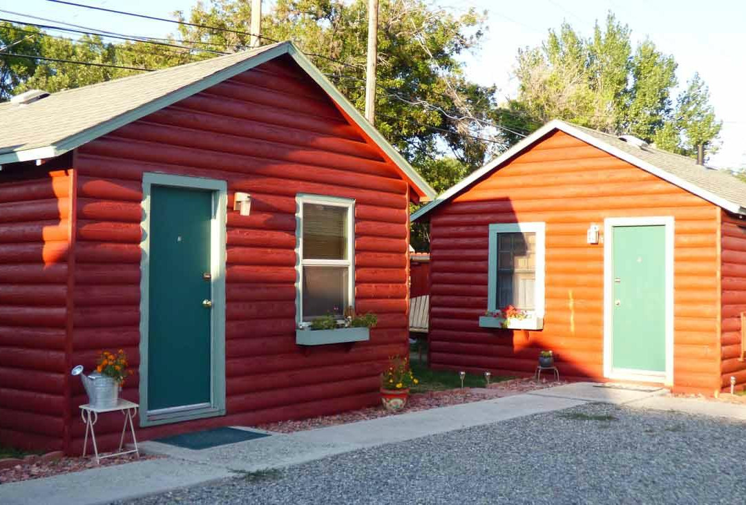 Riverside Guest Cabins