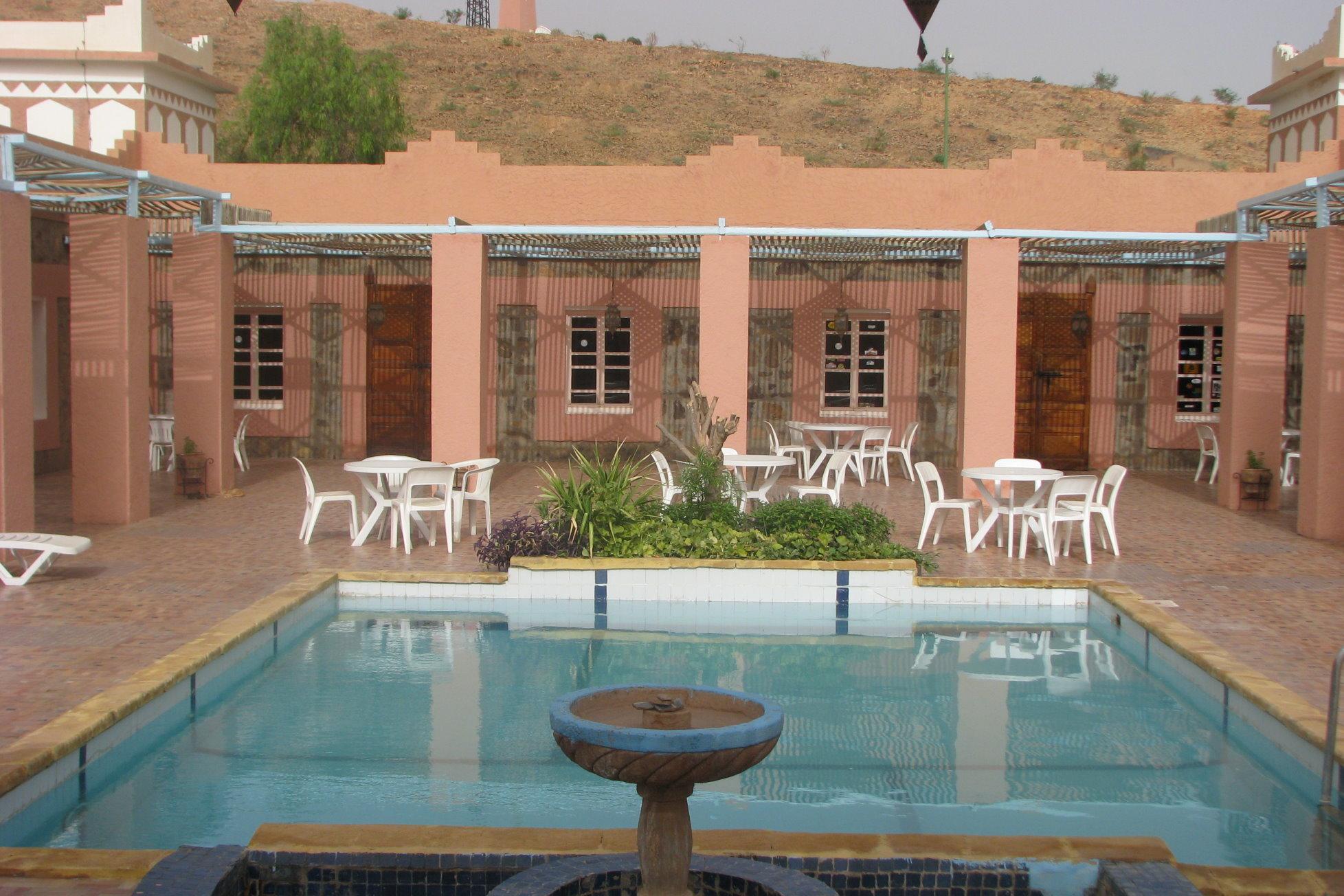 Le Relais des Sables-泳池