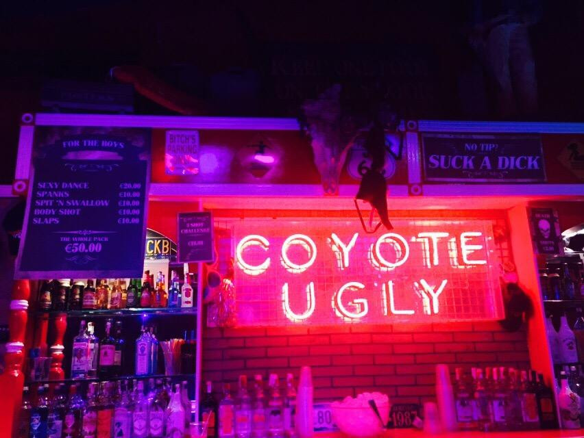 Coyote Ugly bar Magaluf-马加洛夫必去景点