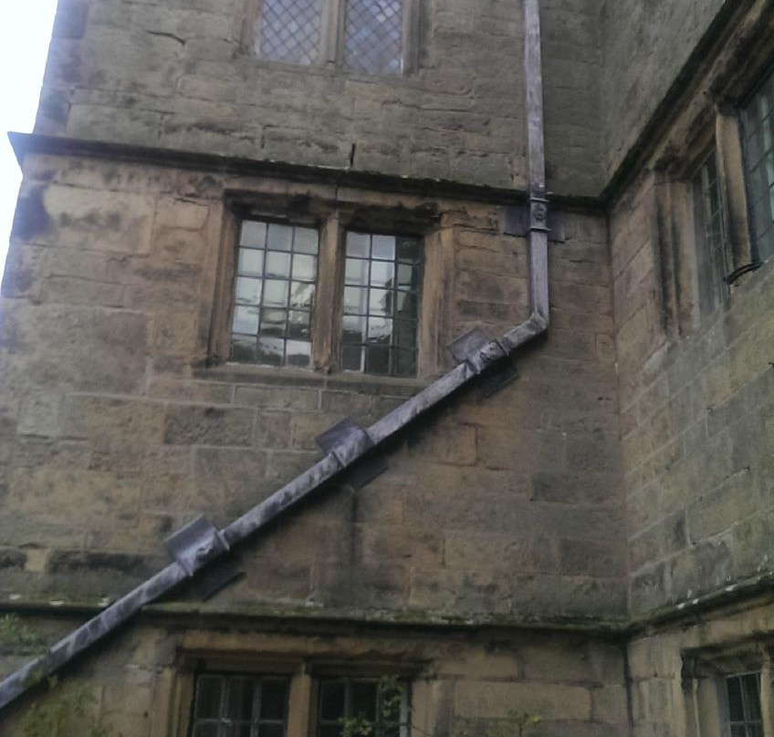 Eyam Hall & Courtyard-Eyam必去景点