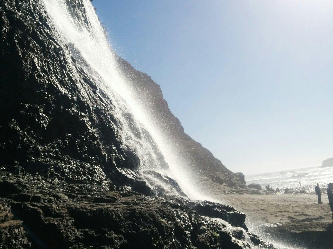 Alamere Falls景点图片