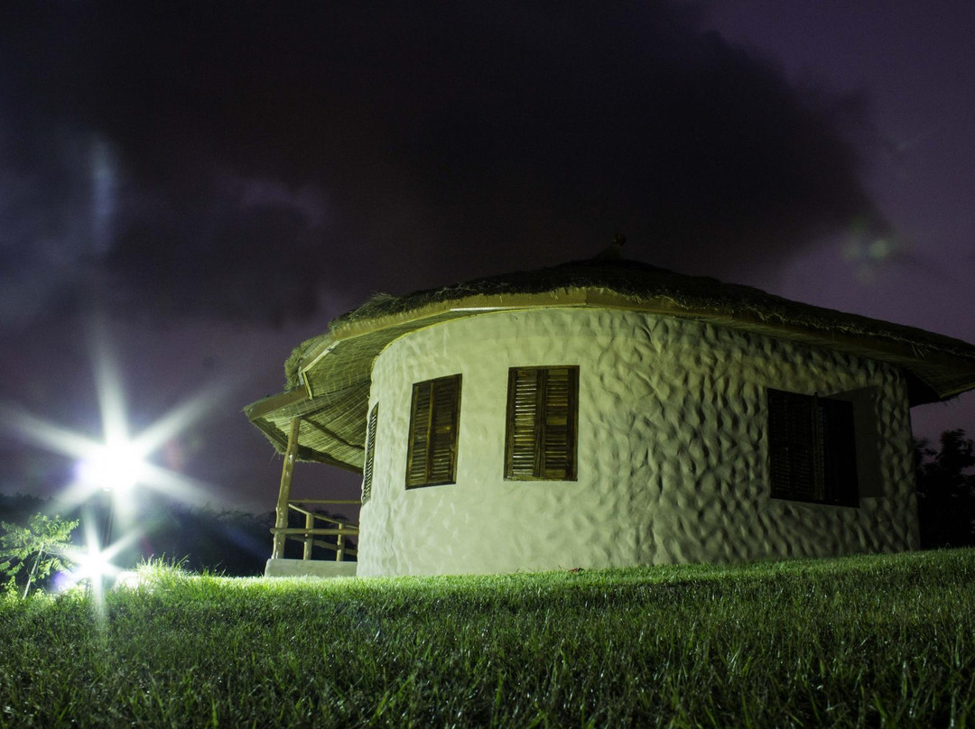 Shama Beach Resort Limited主图