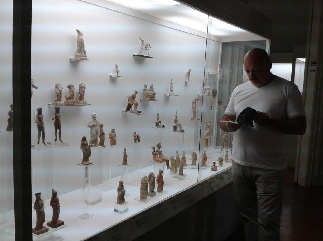 Mouseío Fysikís Istorías Aigaíou-Samos必去景点