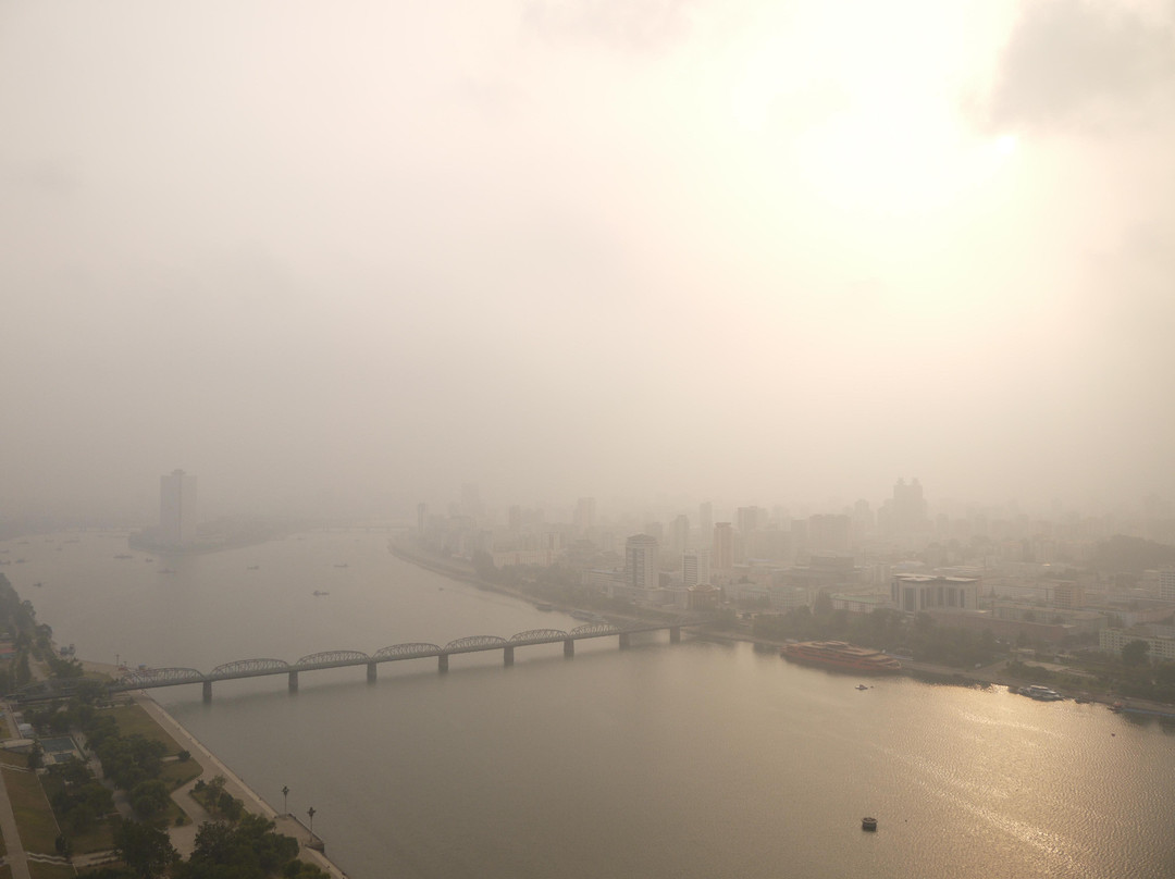 Juche Tower-平壤必去景点