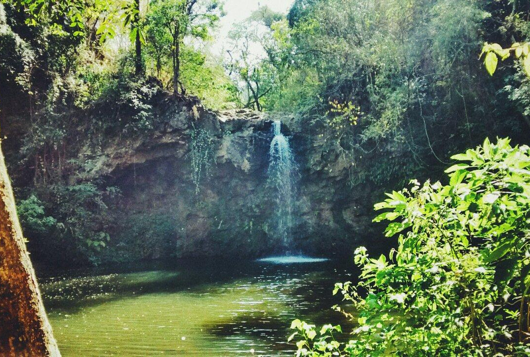 Cachoeira Cascatinha-Aguas da Prata必去景点