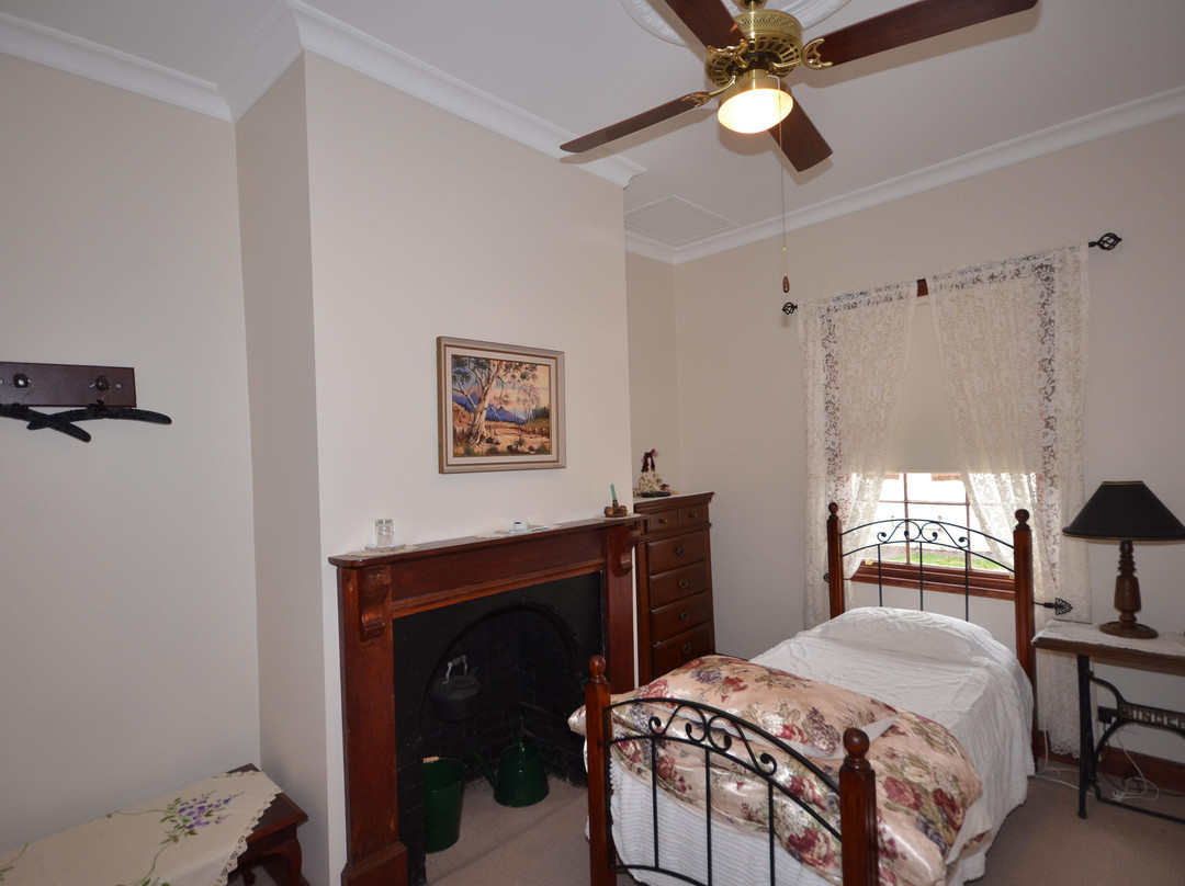 Clarke Street Cottage主图