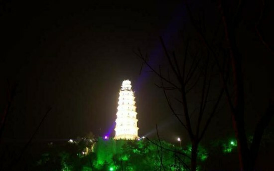 宜宾白塔山景区-宜宾市必去景点