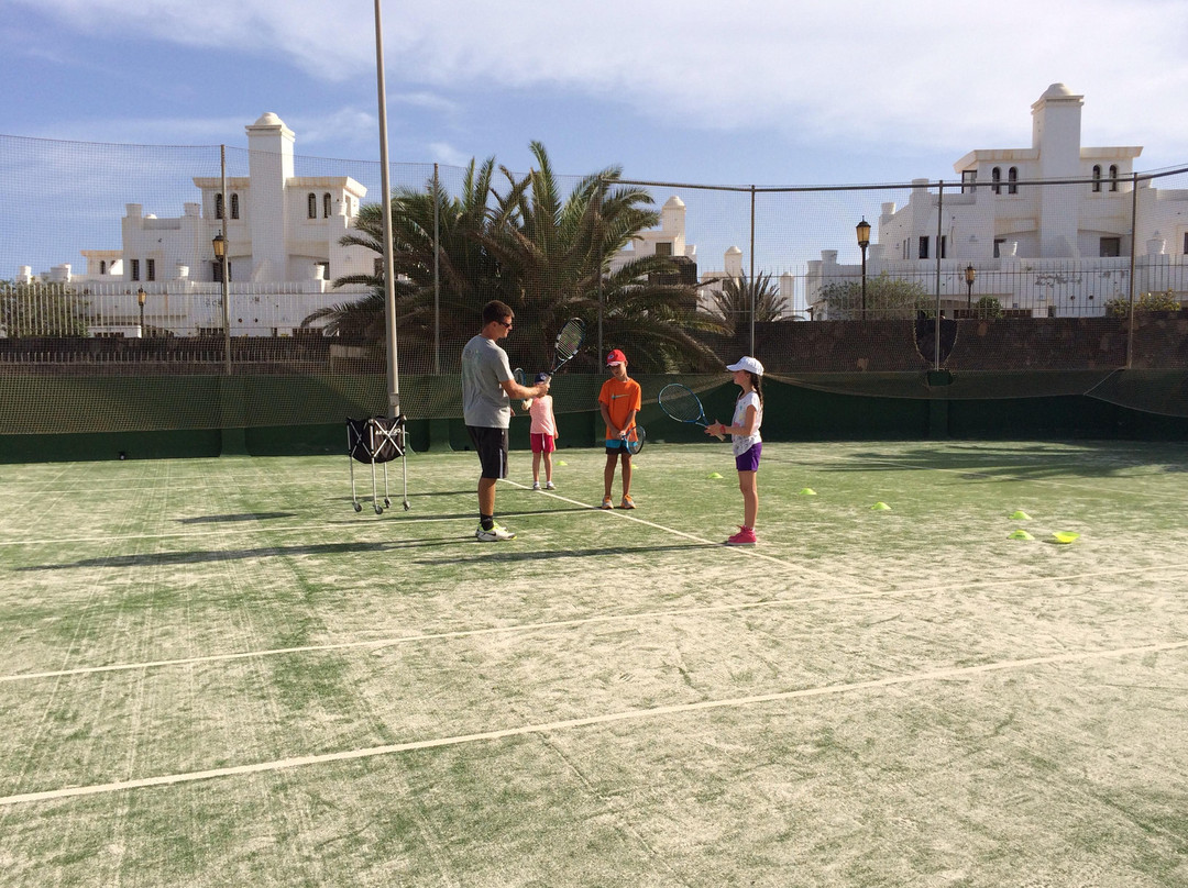 Corralejo Tennis Academy-科拉雷侯必去景点
