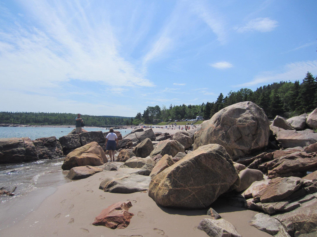 Black Brook Beach景点图片