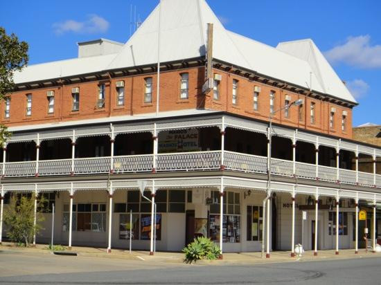 Broken Hill Visitor Information Centre景点图片