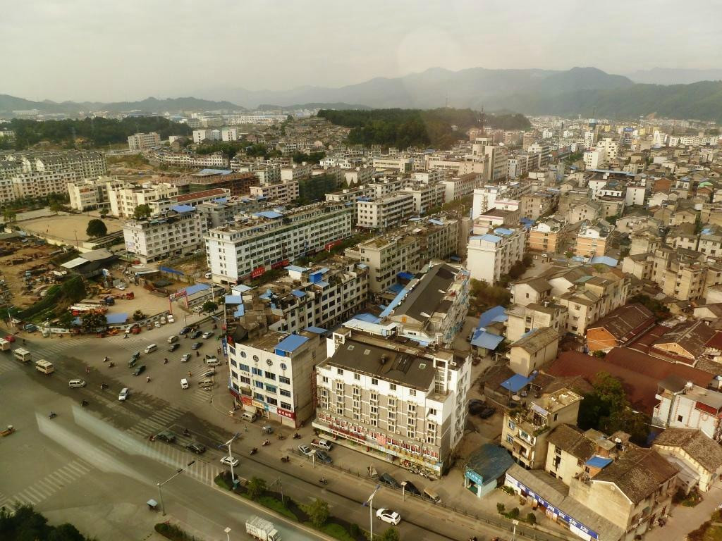 龙泉国际大酒店主图