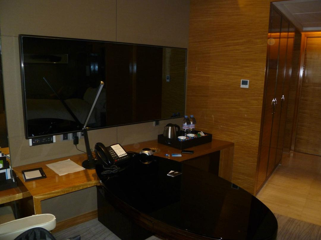 怡豪大饭店主图