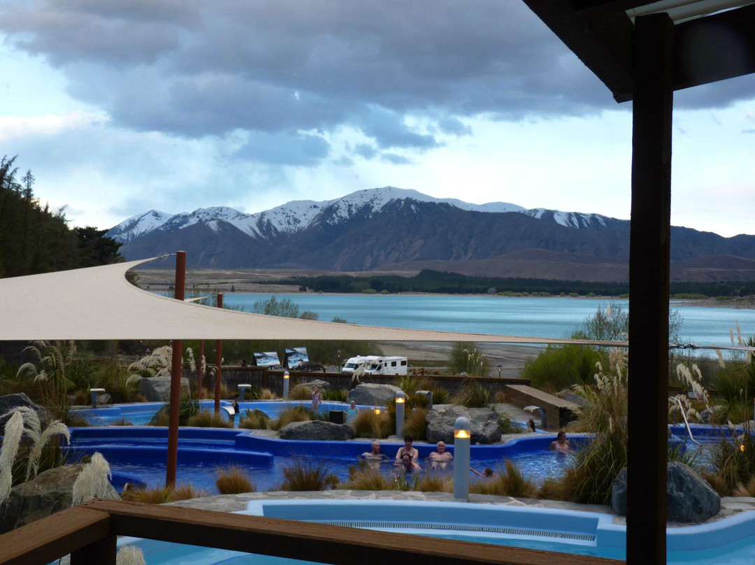 蒂卡普温泉水疗馆-特卡波湖必去景点