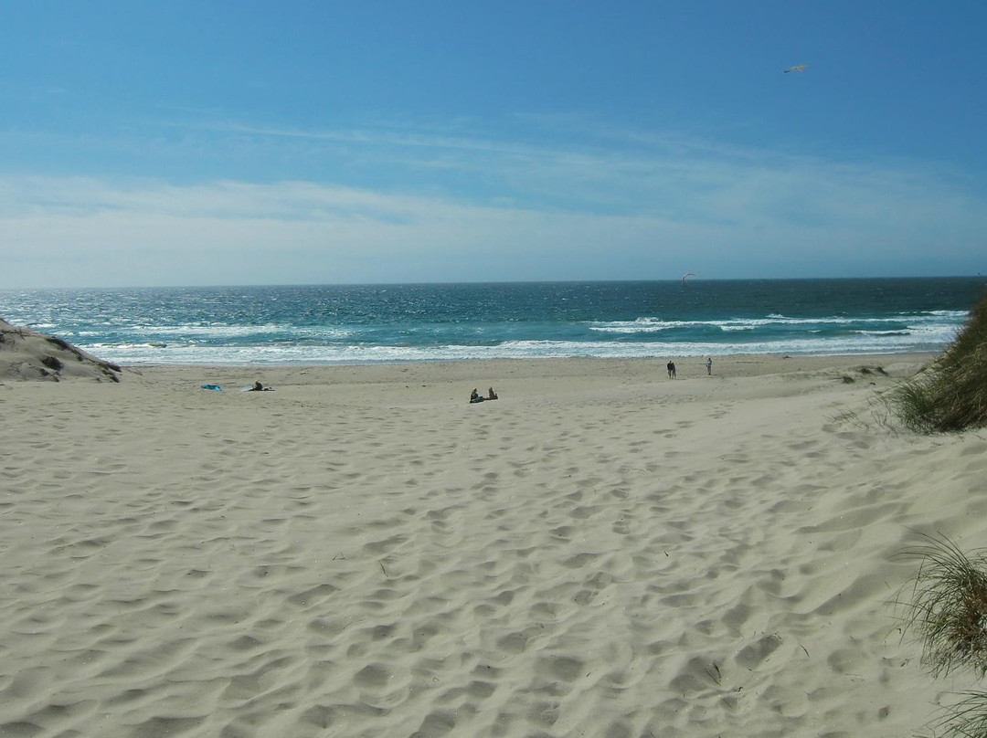 Sola Beach景点图片