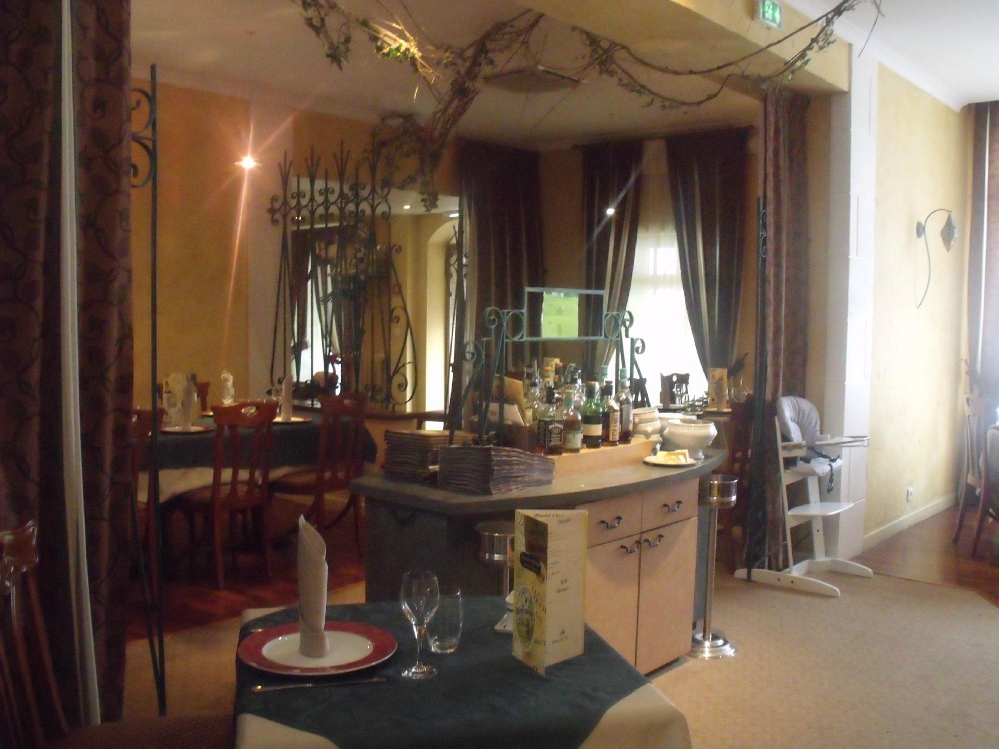 Hotel Le Lion D'or-餐饮