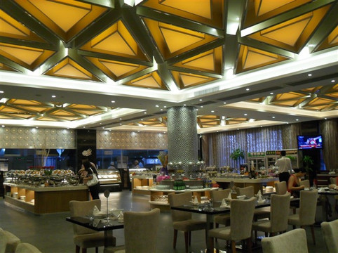 烟台碧海饭店(烟台火车站滨海广场店)主图