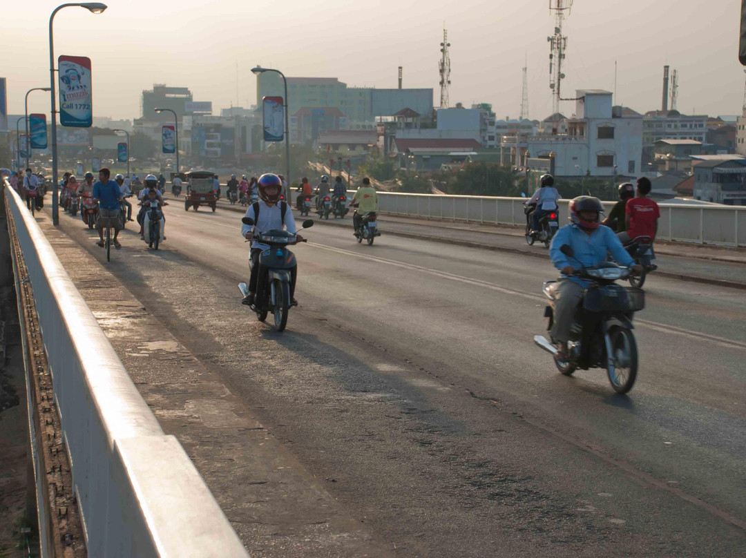 克洛伊断桥-金边必去景点