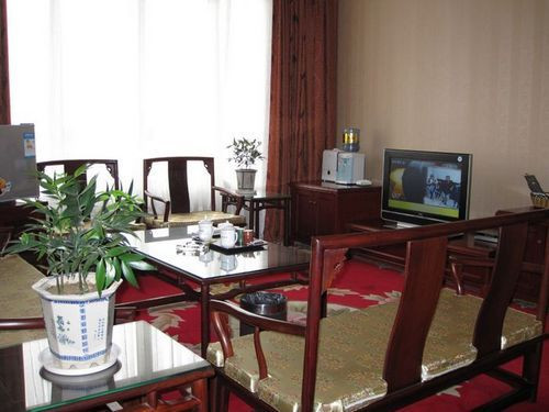 江南春宾馆主图