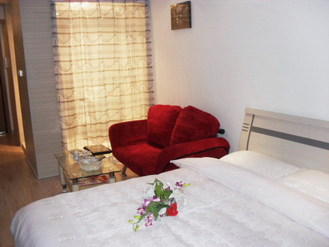 青岛豪森府邸国际酒店(万象城五四广场店)主图