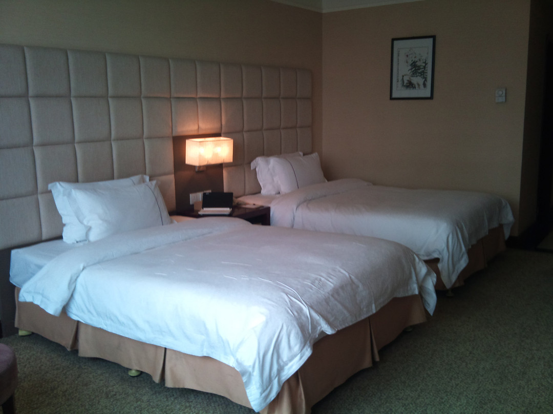 福州西方财富酒店（华林路斗门地铁站店）主图