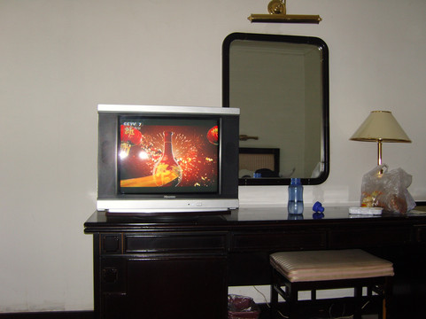 丹顶鹤大酒店主图