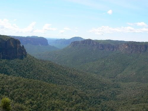 蓝山绝景世界-卡通巴必去景点