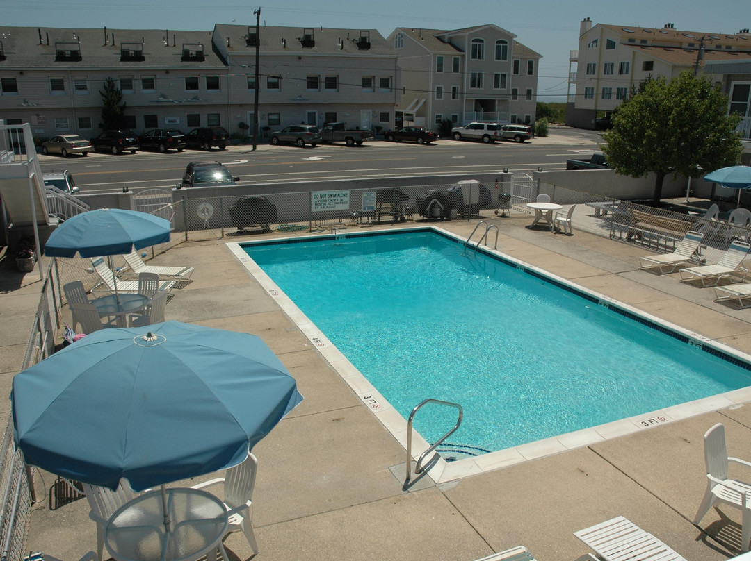 Carousel Condominiums