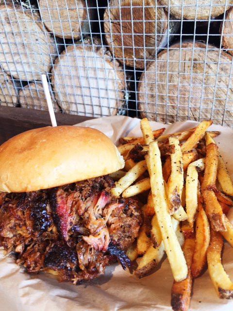 约翰逊城餐馆和美食-Southern Craft BBQ