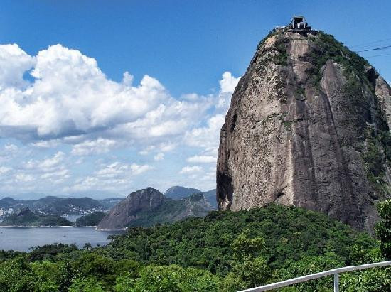 甜面包山景点图片