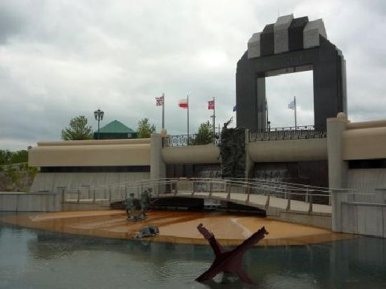 National D-Day Memorial-Bedford必去景点