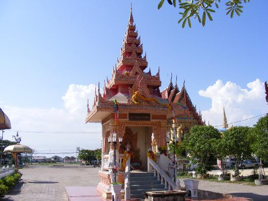Pagoda at Wat Coke-龙仔厝府必去景点