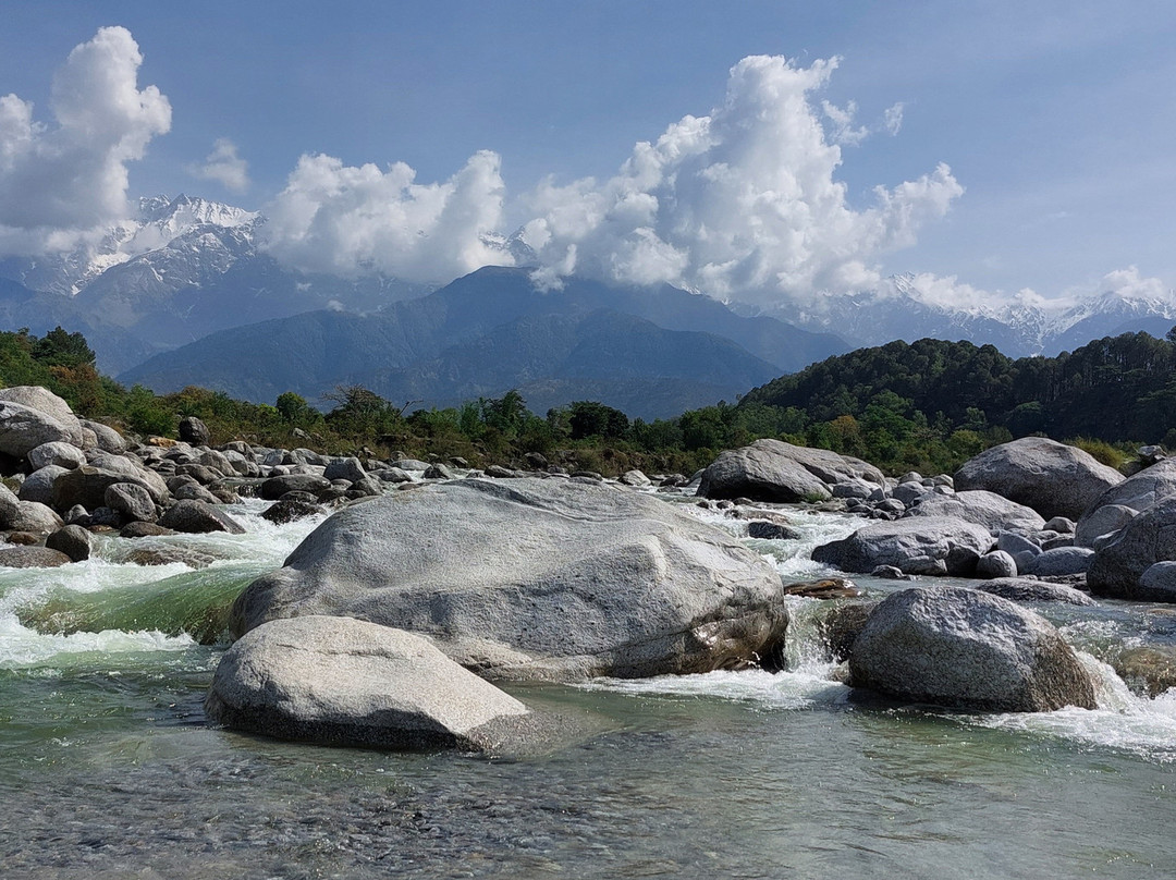 Neugal Riverfront Resort主图