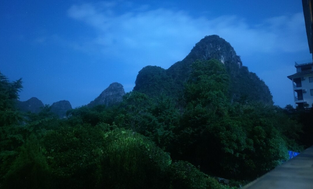 Xianggong Mountain景点图片