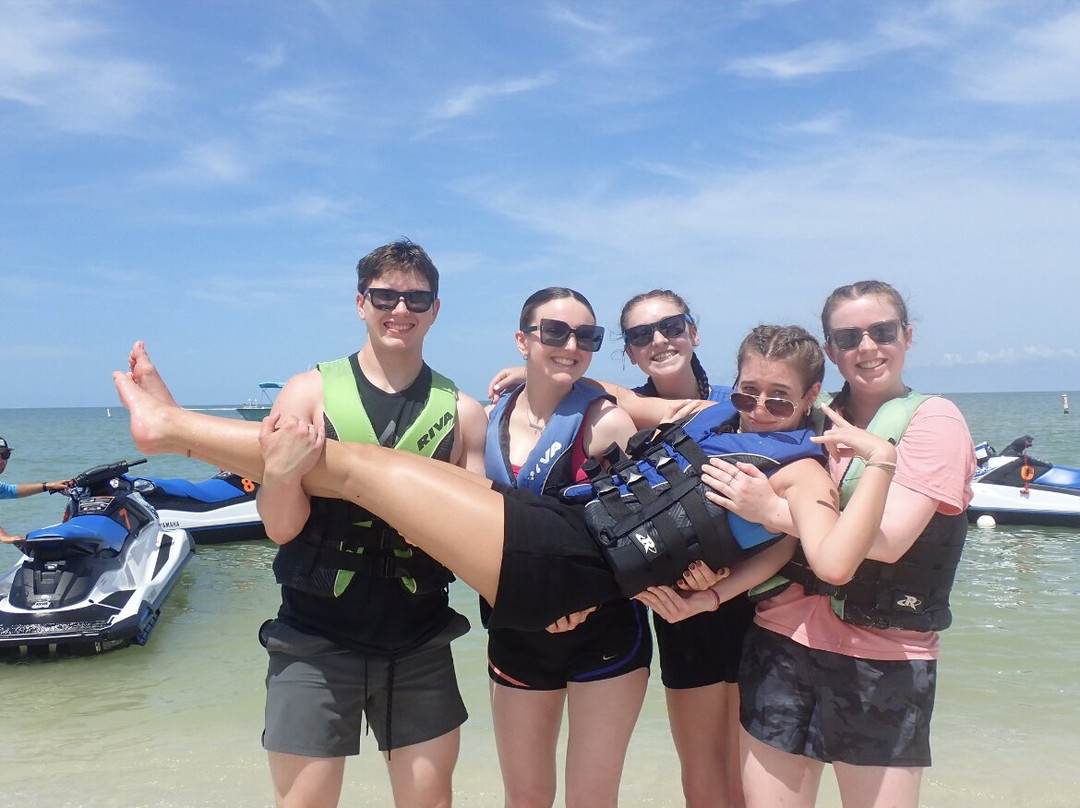 Bonita Jet Ski and Parasail-博尼塔斯普林斯必去景点