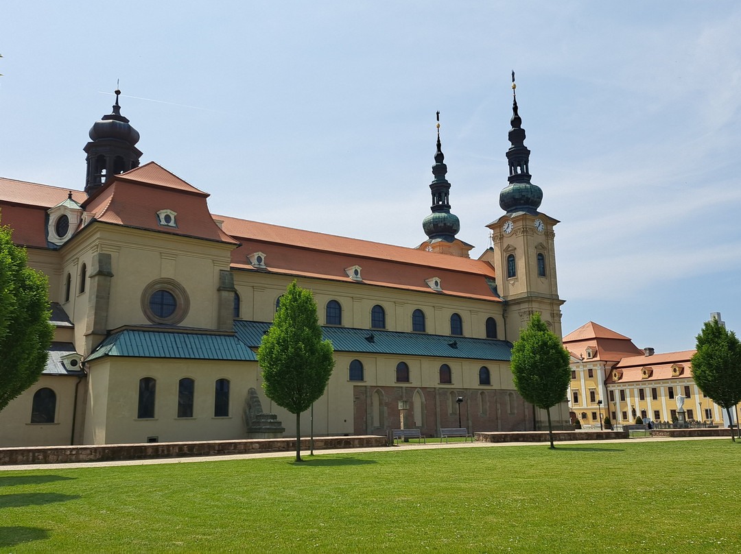Bazilika Nanebevzetí Panny Marie a Svatého Cyrila a Metoděje-Velehrad必去景点