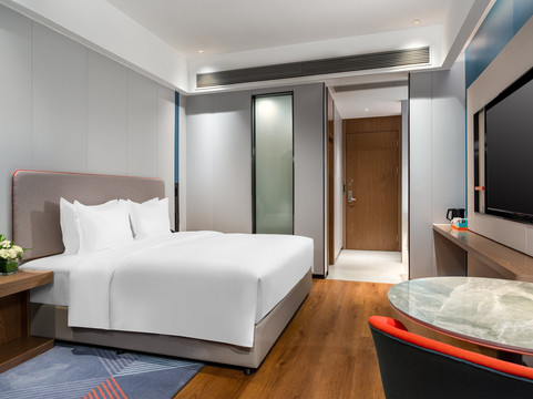 南宁会展中心智选假日酒店主图