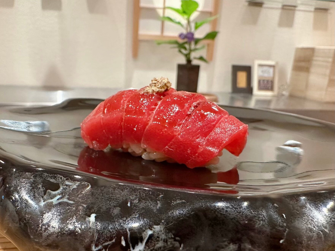 鮨 とと