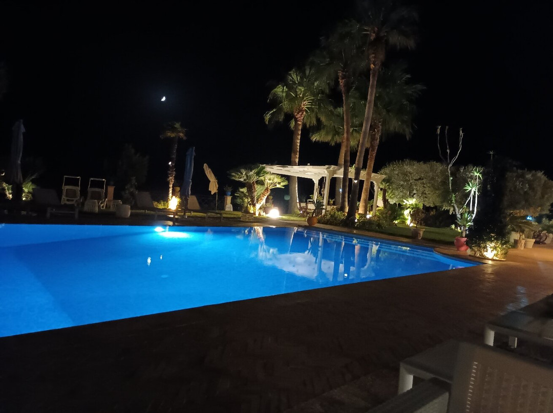 Villa Kete Deluxe Rooms主图