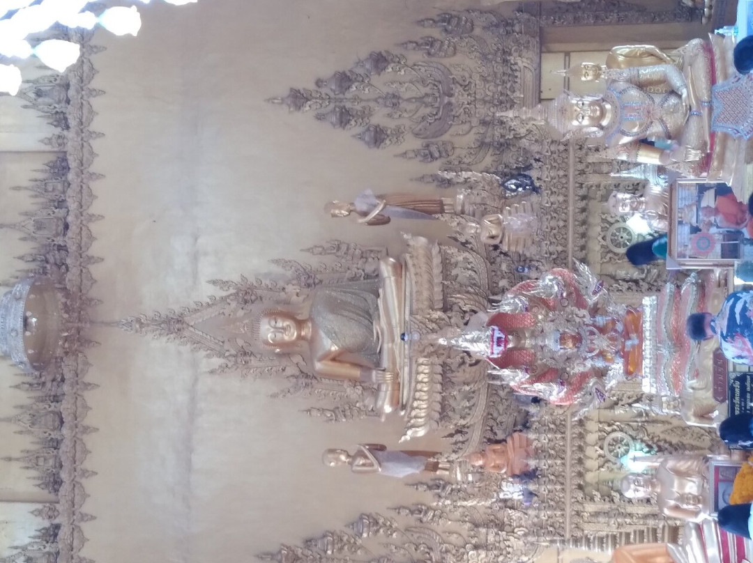 Wat Paknam Jolo景点图片