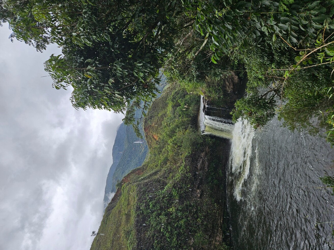 Cachoeira do Juju-Baependi必去景点